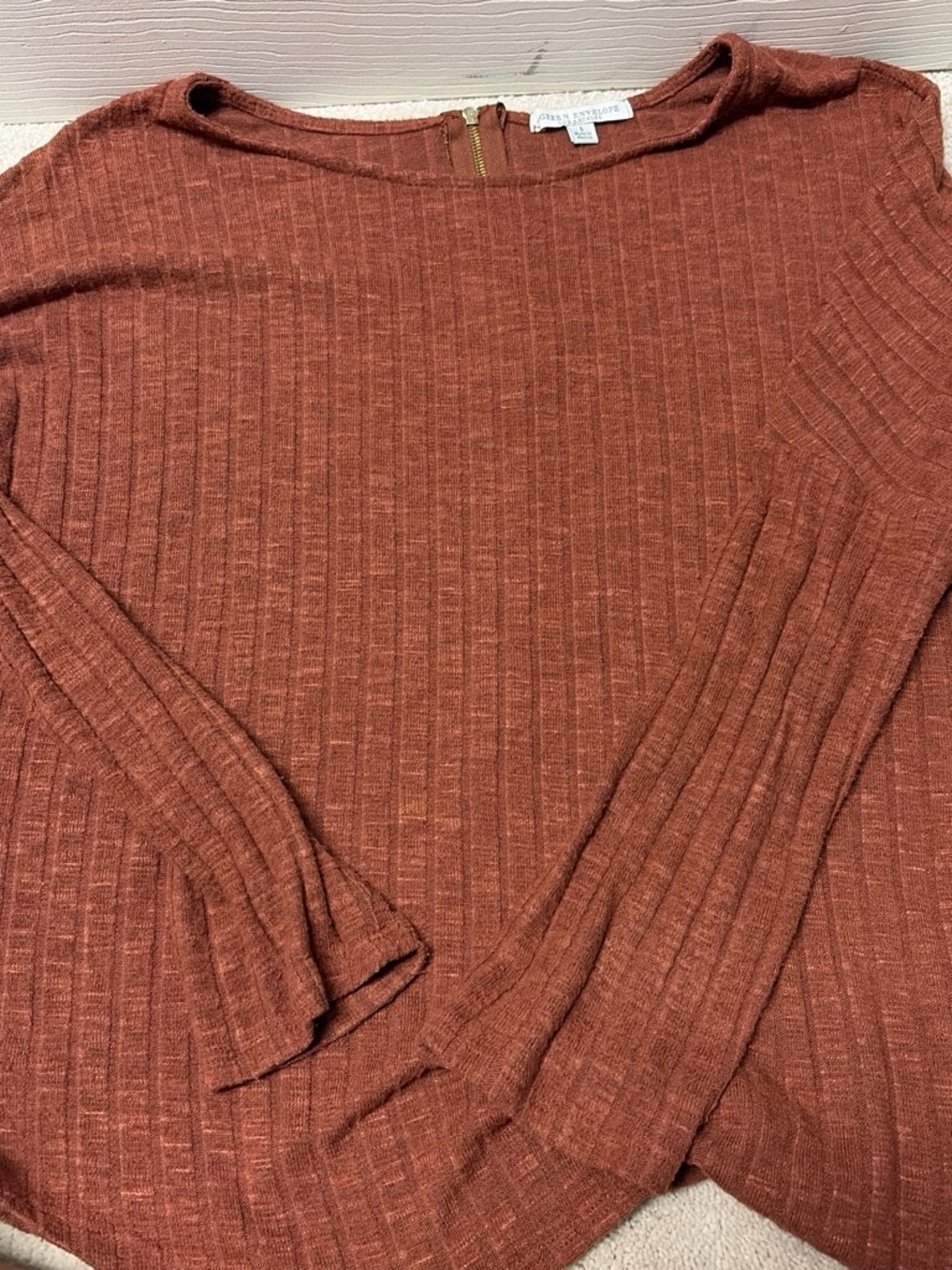 Green Envelope Rust-Tone Ribbed Top